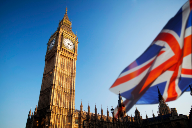 Oracle Invests $5 Billion to Fuel UK's AI-Driven Future